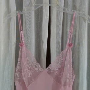 Intimate lingerie Dusty pink size 14.